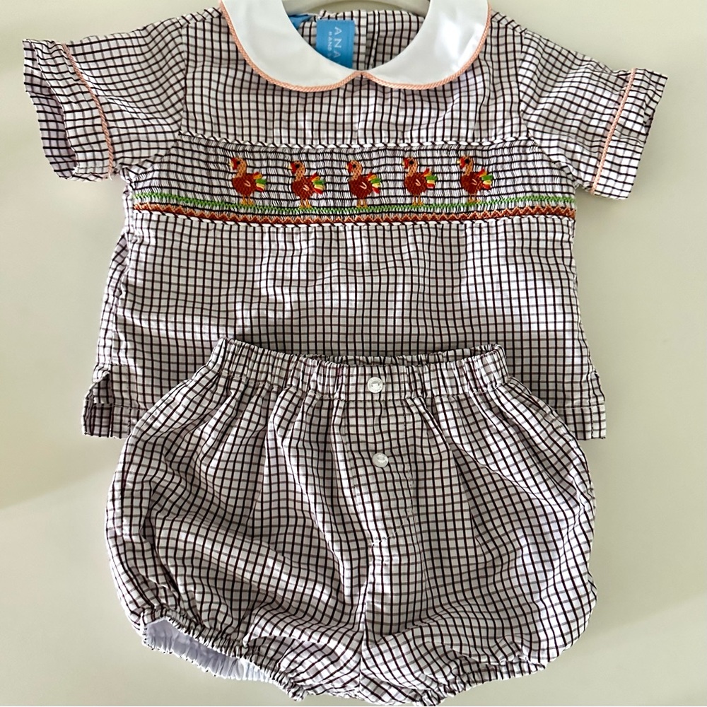 Boy’s thanksgiving two piece set, 9m